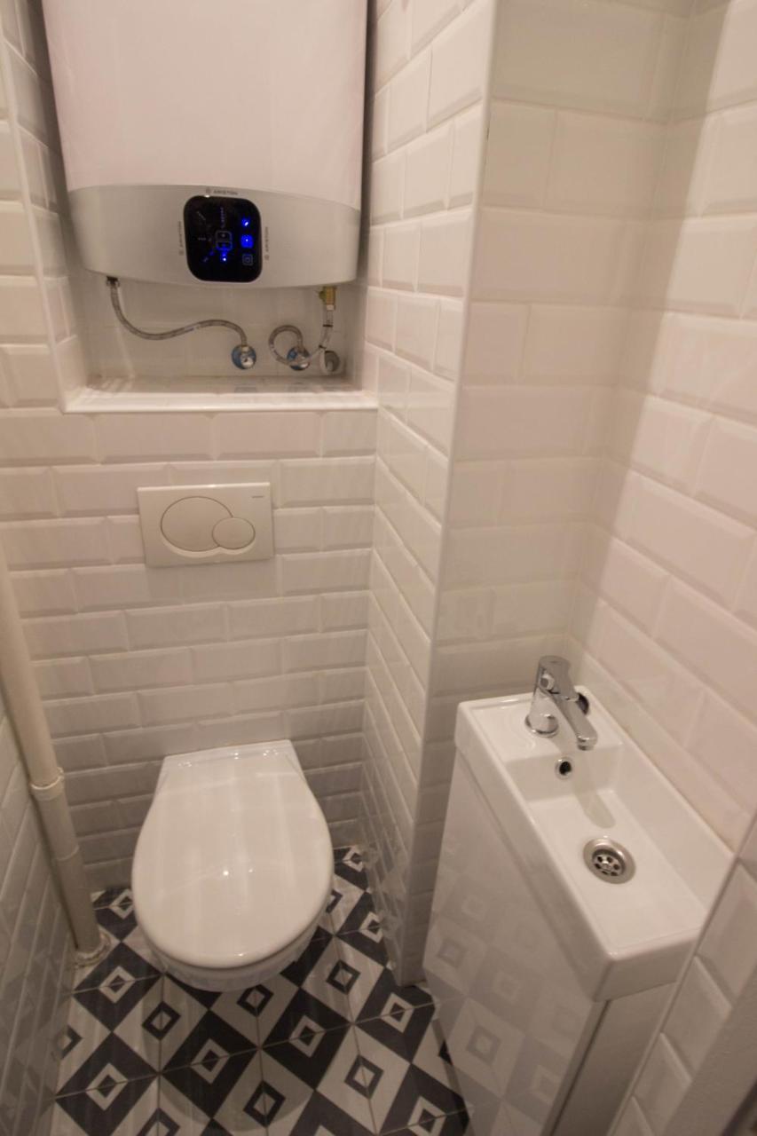Standard Apartment by Hi5 - Madách Budapest Esterno foto